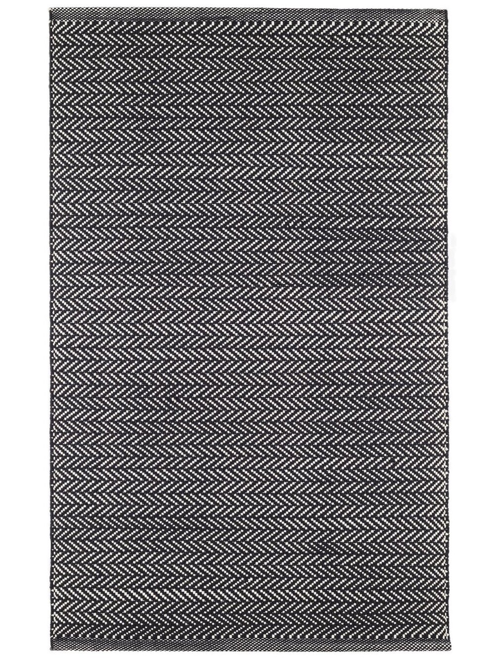 Annie Selke Herringbone Handwoven Indoor/Outdoor Rug | Black/Ivory Size 2'6"x12'